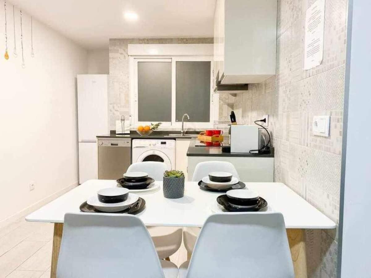 Apartment In Alicante Downtown/El Postiguet Beach Exterior foto